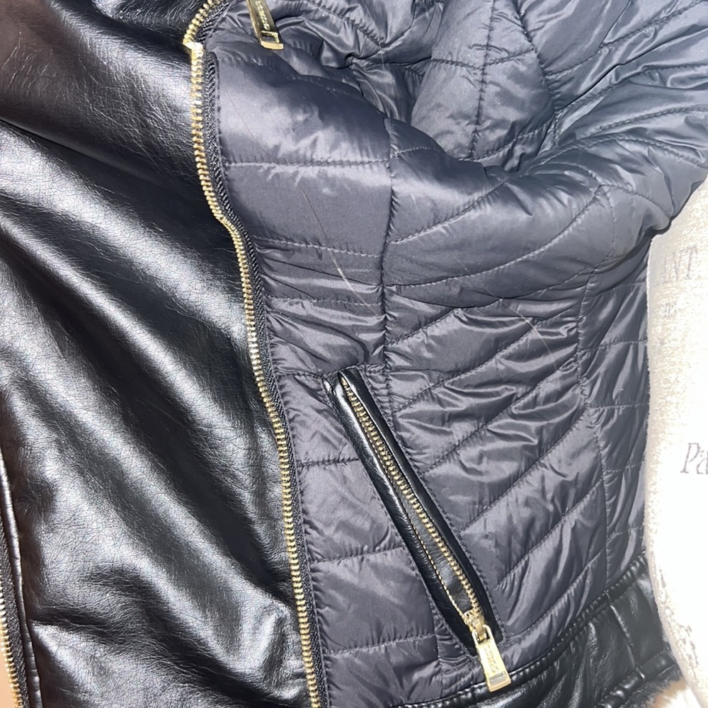 Guess black reversible coat black faux fur jacket womens outerwear XS​ - Picture 5 of 5